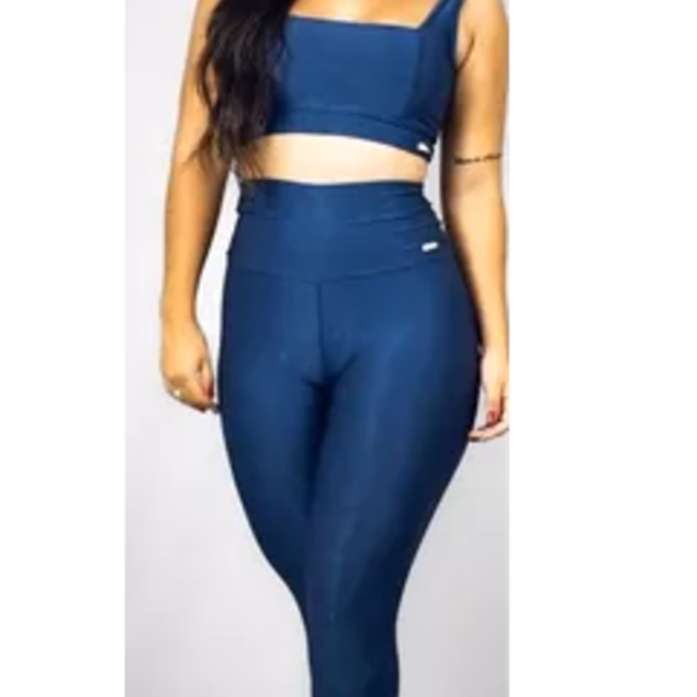 • 1 Conjunto Top + Legging Wonder Canelado